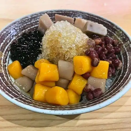 2023鲜芋仙(george st.)美食餐厅,.内的生意好多了,甜品的量.