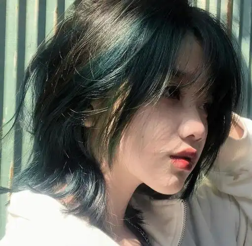 女生发型参考  #女生发型  #女士发型  #女生短发发型  #发色  #局部