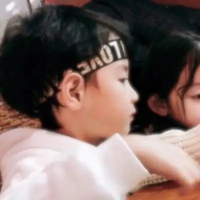 高清可爱的抖音最火萌娃情侣头像真人图片