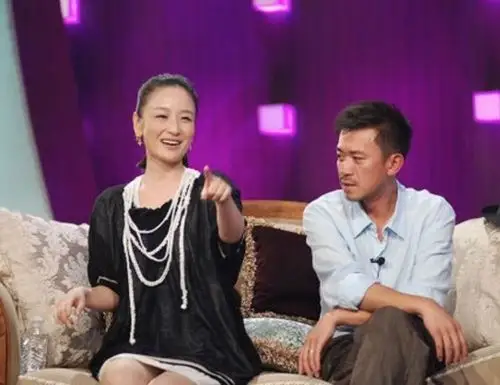 那时候的孙宁可是红极一时,她不仅事业很顺,而且找了一位足球运动员