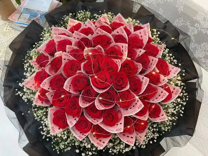 灵宝花事未了花艺工作室  #有钱花  #红玫瑰花束