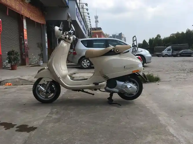 代友出售比亚乔韦士柏150踏板车-出售专区-摩托坊(motof.