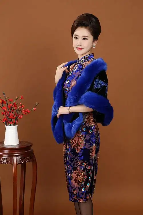 旗袍披肩毛边丝绒冬季加厚保暖仿狐狸毛丝绒妈妈旗袍外搭斗篷 宝蓝色