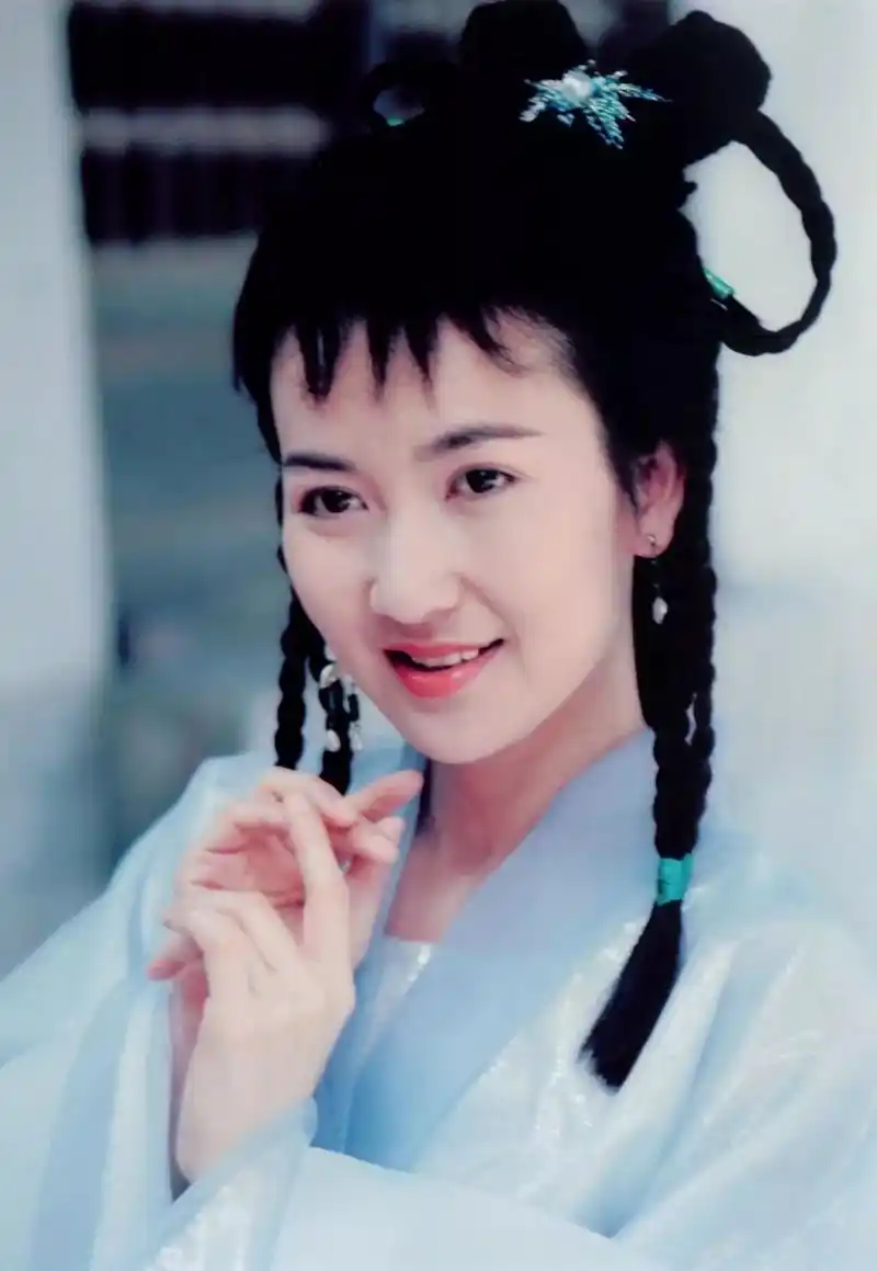 她被小三迫害终身不孕,收养孤儿相依为命,如今身家过