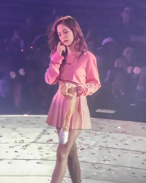 blackpink 金智秀jisoo 头像