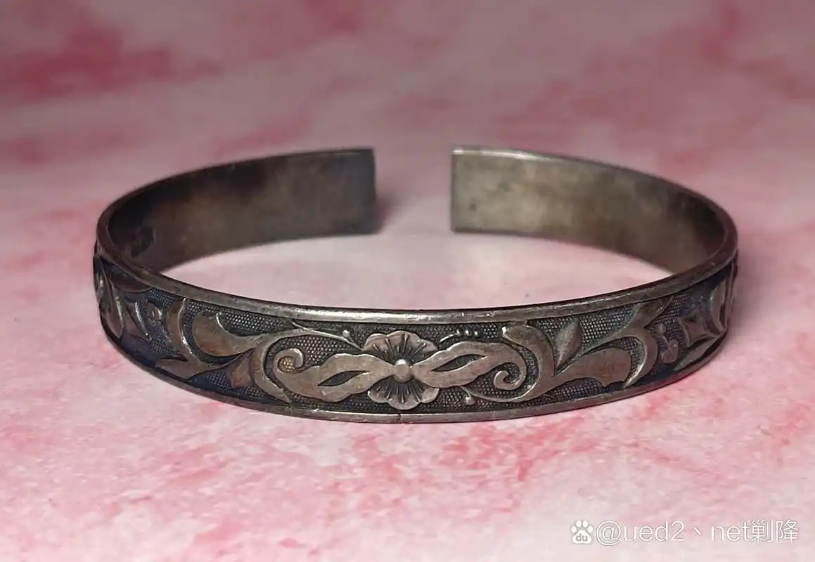 清末民国足纹银手镯vintage