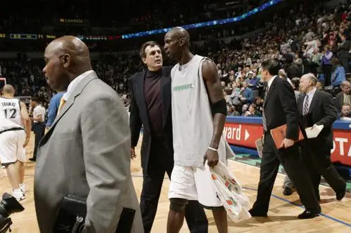 组图:麦克海尔曾执教森林狼 选中乐福引进米勒