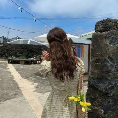 qq头像女背影小清新