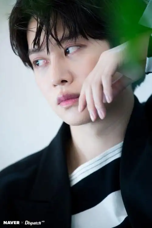 superjunior公开新辑封面照金希澈颜值在线利特红发加持气场全开组图6