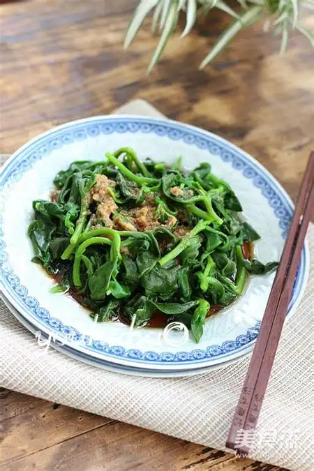 2,怎样用三七叶做菜