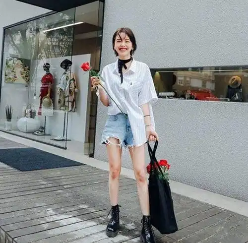 夏季短发女生服装搭配 看看短发女生穿什么衣服好看