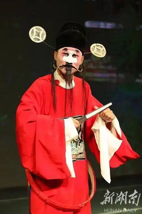 跟着湖南青年角儿来看大戏