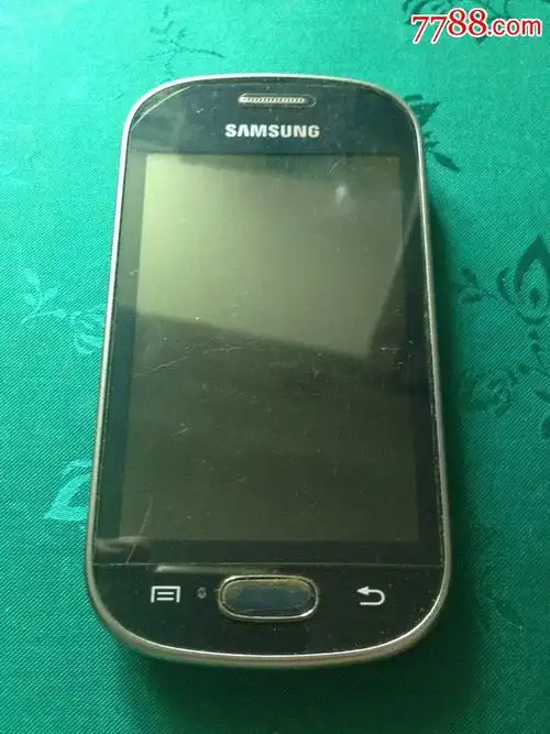 三星旧手机1台