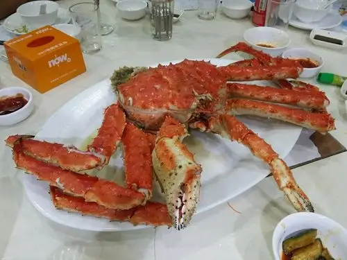 鲜甜亚拉斯加长脚蟹,即蒸即食