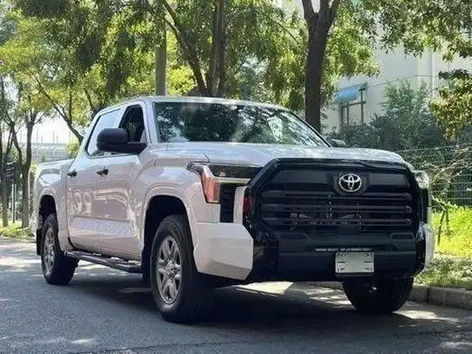 开不坏的皮卡23款丰田坦途35tt手续齐40万