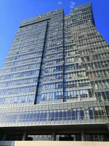 这是吉林电视台的高楼,心情很高兴,有点紧张.