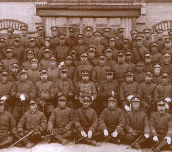 当时湖北省的新军招募由张之洞负责,除了开具和全国一