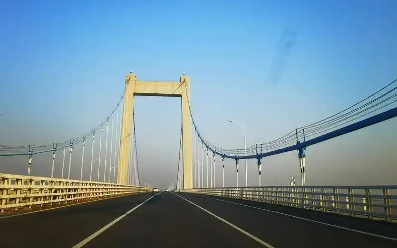 冬日的郑云高速桃花峪黄河大桥真霸道,长7.