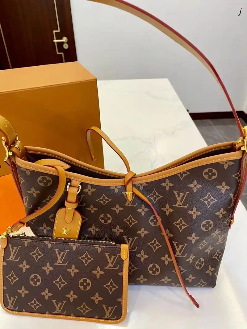 lv carryall托特包 size :30*25cm lv carryall托特包 可甜可盐 经典