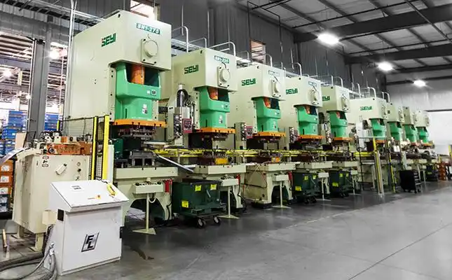 冲压机械手2,可以节省人工成本:以四台冲床为例,排除班组长和督导工等