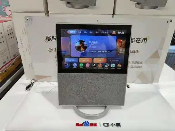 天猫魔屏c2投影仪重塑家庭影院新体验