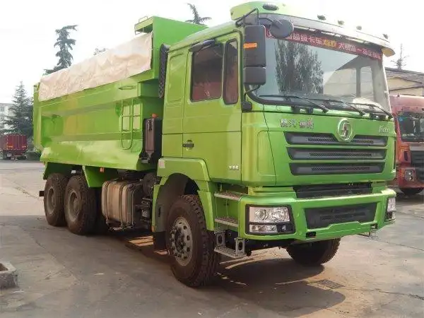 长沙交警将严查渣土车六类交通违法