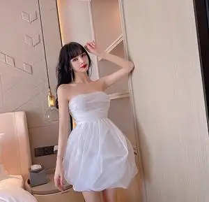 价 小视频 2021新款白色气质欧根纱性感修身网纱抹胸泡泡裙,女装