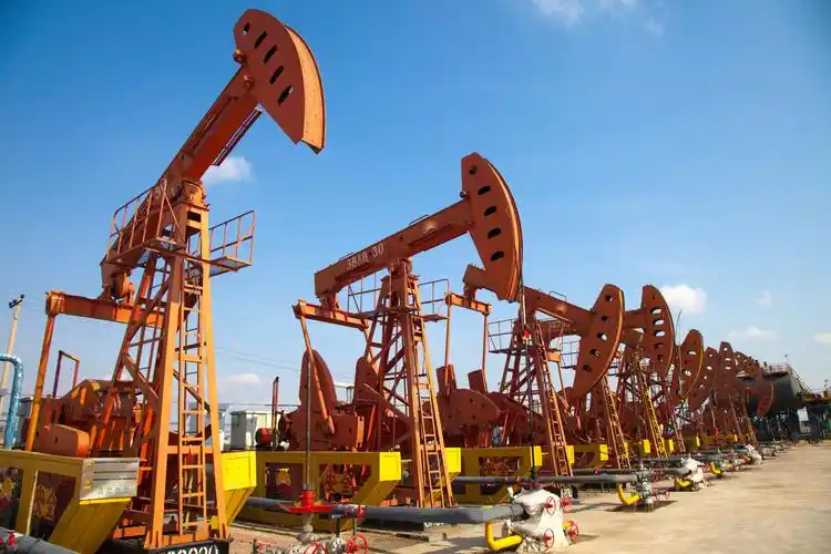 油田- 油田 - 扬州懋冉动力设备有限公司