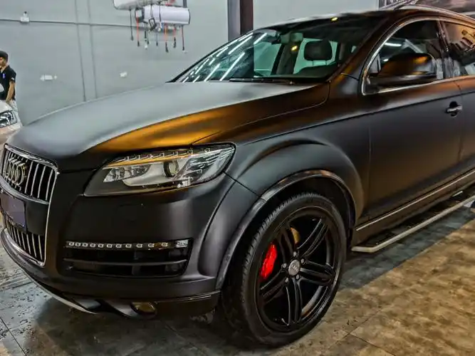 车攻略出品-奥迪q7黑武士,全车亚光黑改色