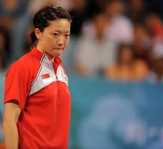 历史上的今天|新加坡乒乓球运动员李佳薇退役