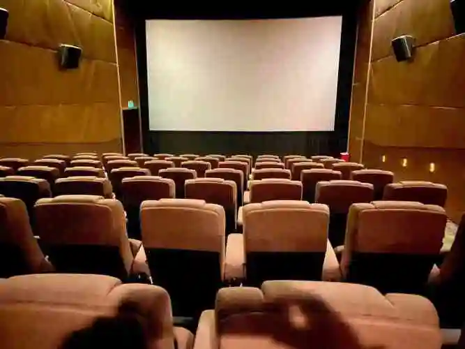 百老汇影城(apm购物中心店)