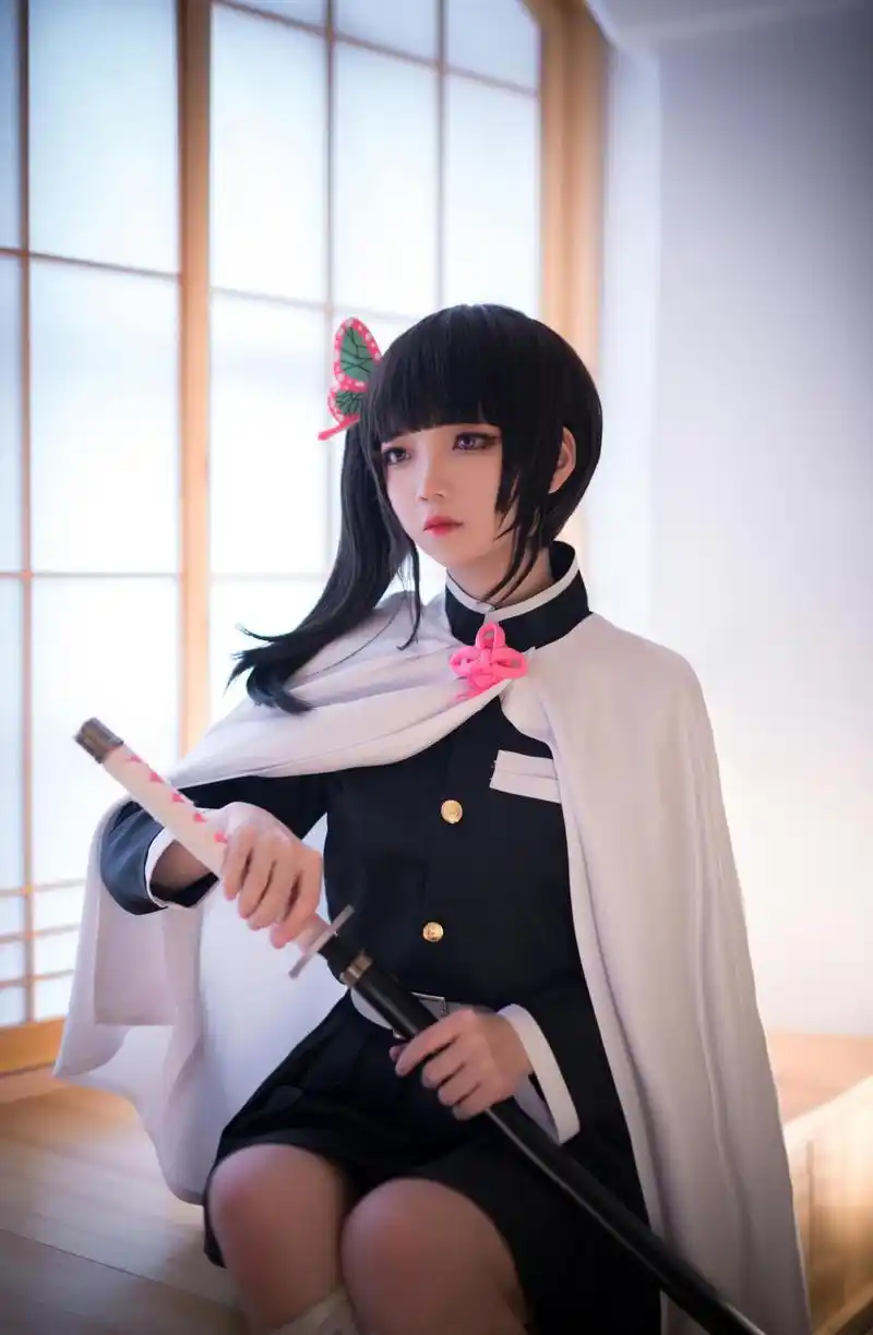 「鬼灭之刃」栗花落香奈乎cos,太好看了吧