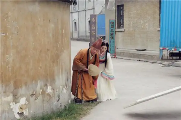 济公传热拍种丹妮搭档郭德纲共话前世今生