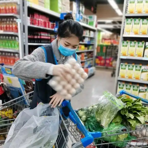 北京金狮麟酒店服务员王菲阳已入职沃尔玛购物广场北京朝阳店