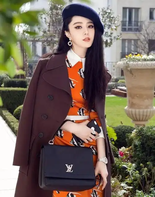 贝雷帽|明星疯狂打call的入秋强势单品王,原来是ta!