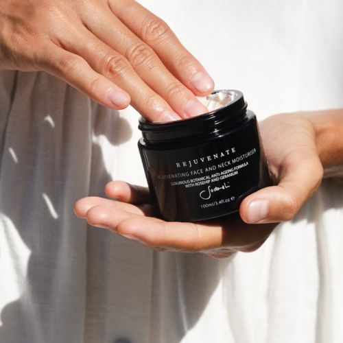 预 获奖产品丰富抗氧化有机samadara焕活面部及颈部滋养霜100ml