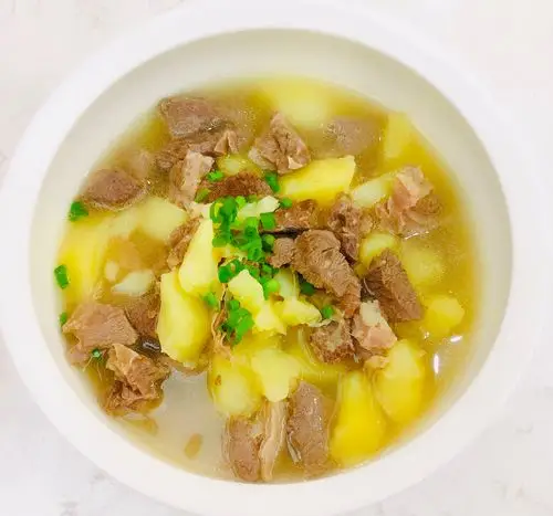 牛肉炖土豆 制作人 段树强