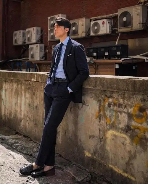 职场男士的专场,从一件"西装"开始,这些搭配思路要学会