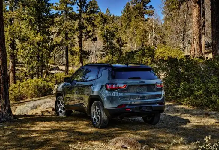 新款jeep指南者官图发布:性能提升!退市后首搭2.0t动力?