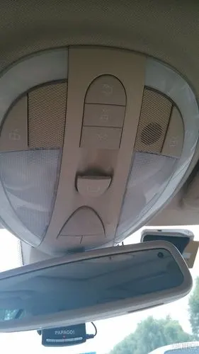 求助奔驰e顶灯拆卸安装行车记录仪