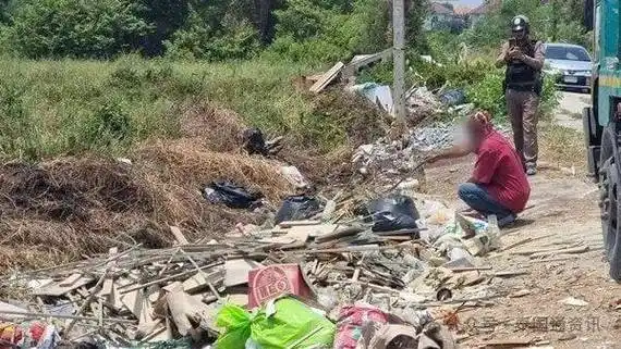 当地村长助理嘉伦妮(41岁)表示,警方到来后只找到死者的右手,即将撤退