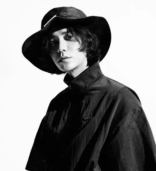 陈坤黑白帅气写真图片