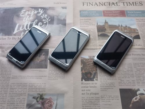 绝版限量珍品 极其稀少 库存原装 诺基亚 e7 金属外壳 塞班高端机