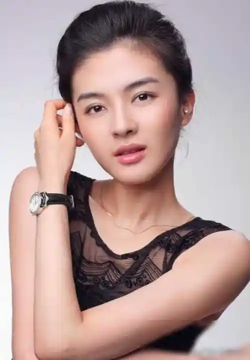 正阳门下也捧不红的四个女演员有人声名狼藉有人退居幕后