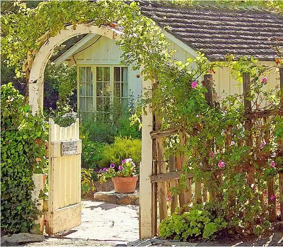 【转载】童话梦幻中的乡村小屋【组图】