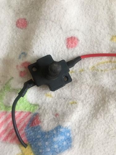 美的取暖器小太阳系列防倾倒开关取暖器保险开关通用电热油汀开关