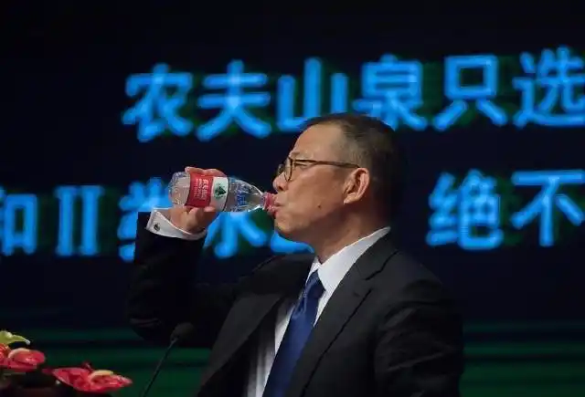"水中茅台"农夫山泉上市啦!创始人钟睒睒有望成为中国新首富!