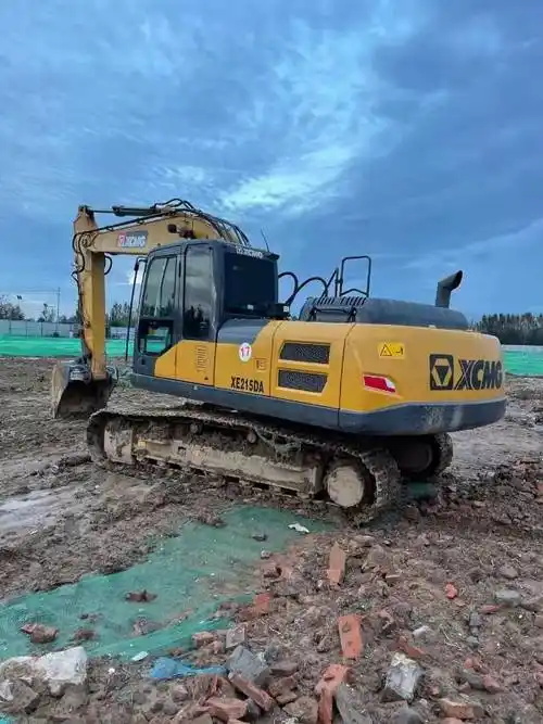 徐工  xe200d  挖掘机