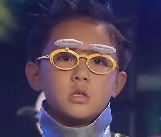 快乐星球:10年前vs10年后,莲蓉包变女神,丁凯乐这是经历了啥_网易订阅