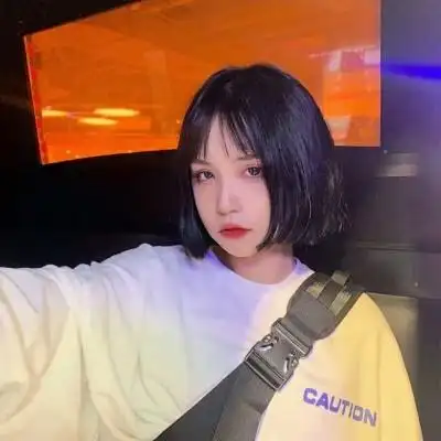 好看短发女生头像高清